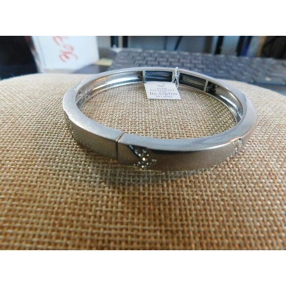 Lia Sophia Stretch Bling Bangle Bracelet NWT - Picture 2 of 2